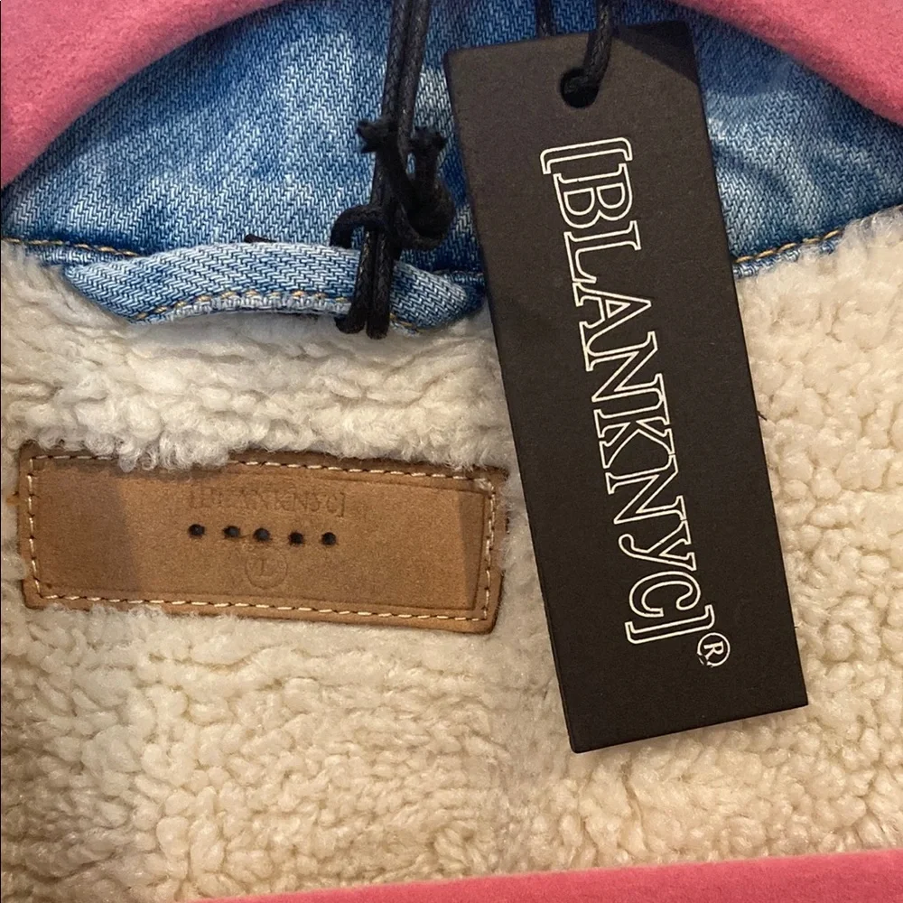 Blank NYC Blue Jean Jacket with Cream Lining - Picture 2 of 7